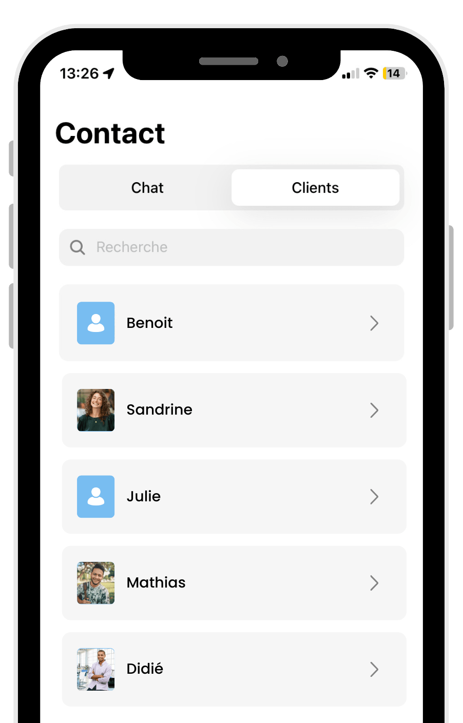 Liste des clients avec coordonnées pour un suivi centralisé sur Octav